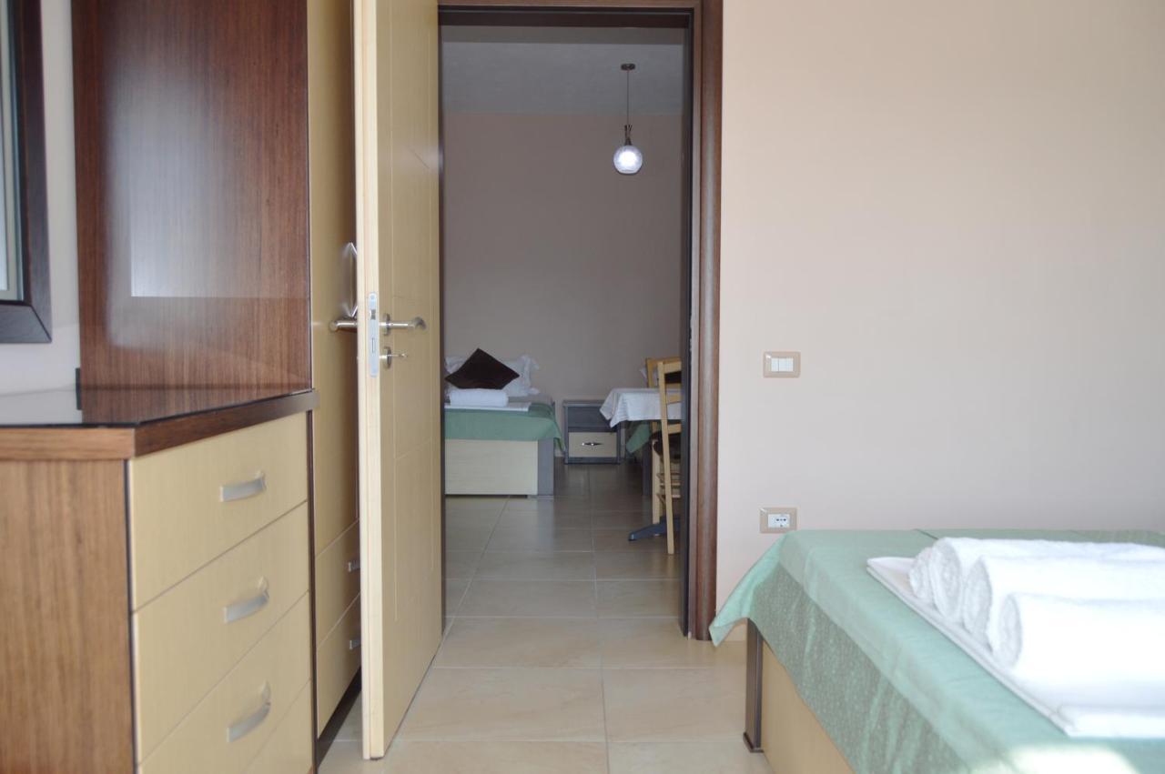 Apartments Villa Paja Ksamil Esterno foto